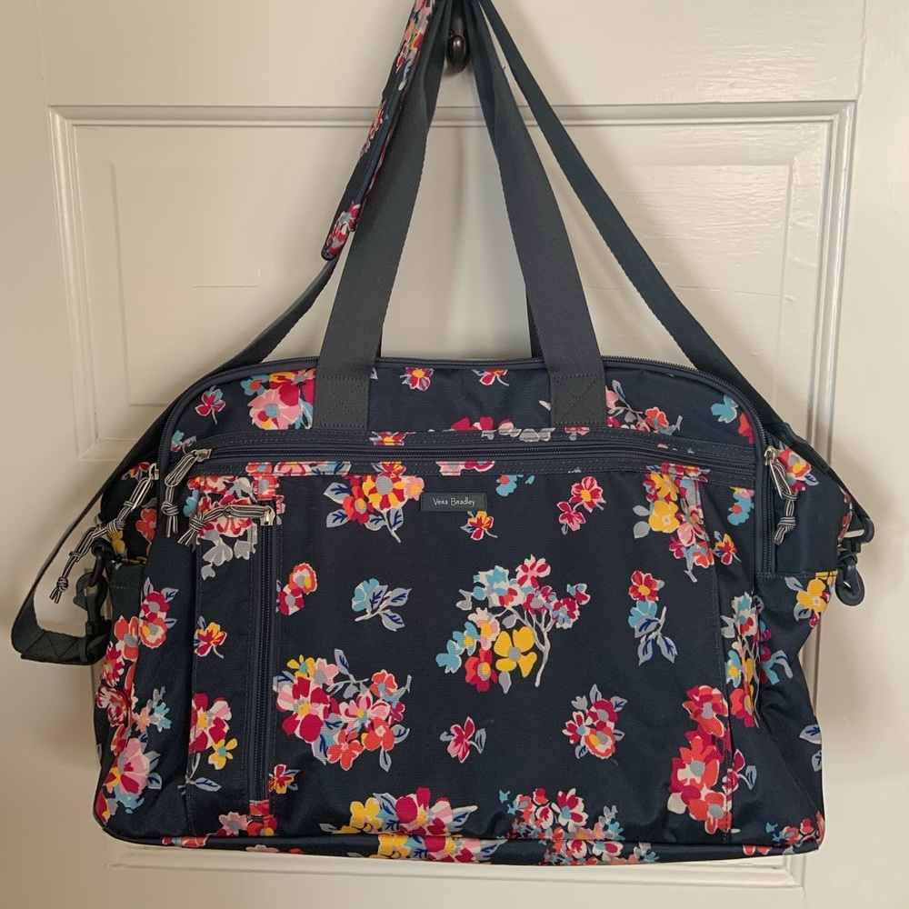 Vera Bradley Weekender travel bag in Reactive fabric